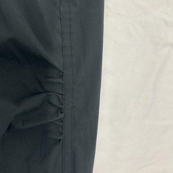 Lululemon Fast& Free Capri Pants - Picture 5 of 7